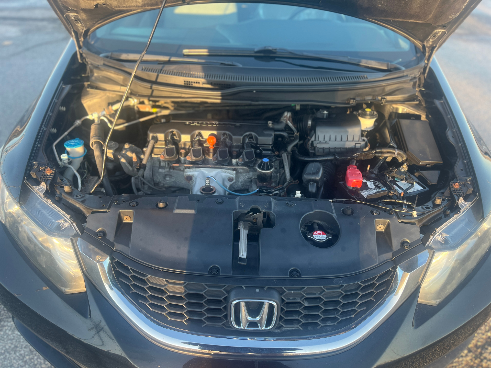 Used 2015 Honda Civic LX in Black for sale at B&P Auto Sales in Toronto & GTA — photo 20 of 23