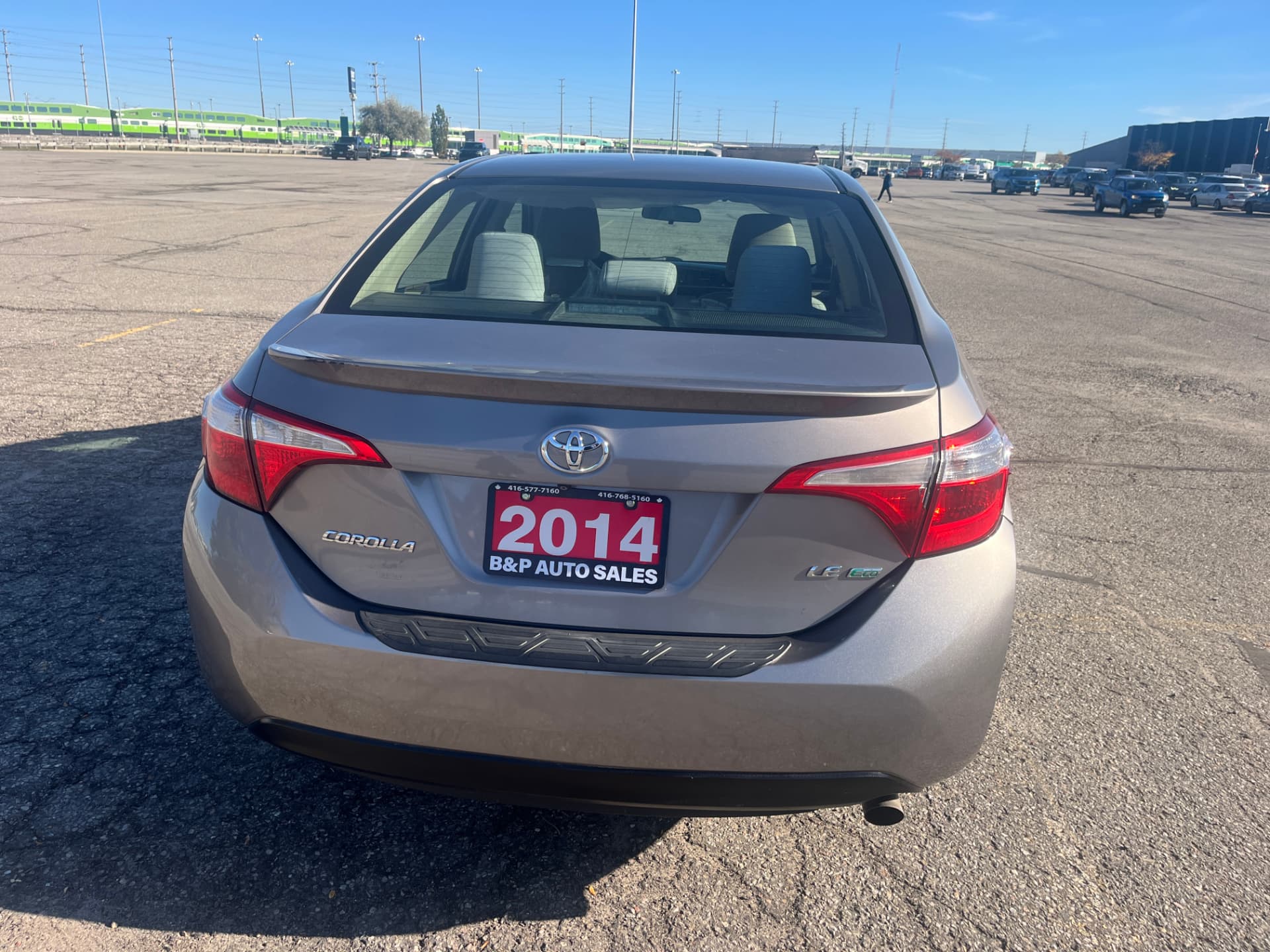 Used 2014 Toyota Corolla LE ECO in Brown for sale at B&P Auto Sales in Toronto & GTA — photo 5 of 23