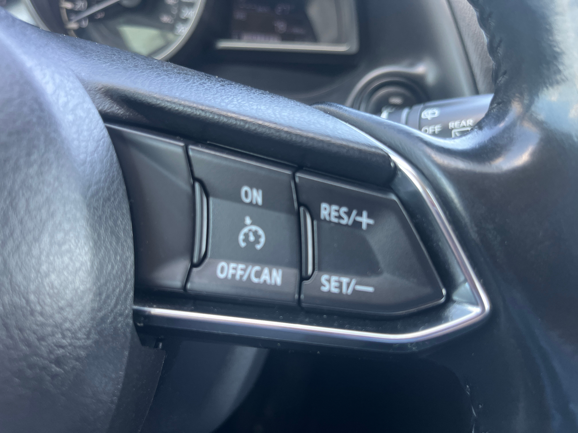 Used 2017 Mazda 3 GS-SKY HB Sport in Black for sale at B&P Auto Sales in Toronto & GTA — photo 11 of 25