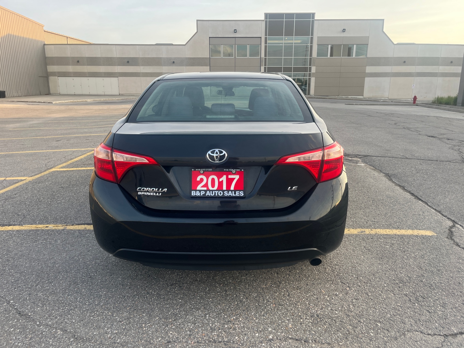 Used 2017 Toyota Corolla LE in Black for sale at B&P Auto Sales in Toronto & GTA — photo 5 of 24
