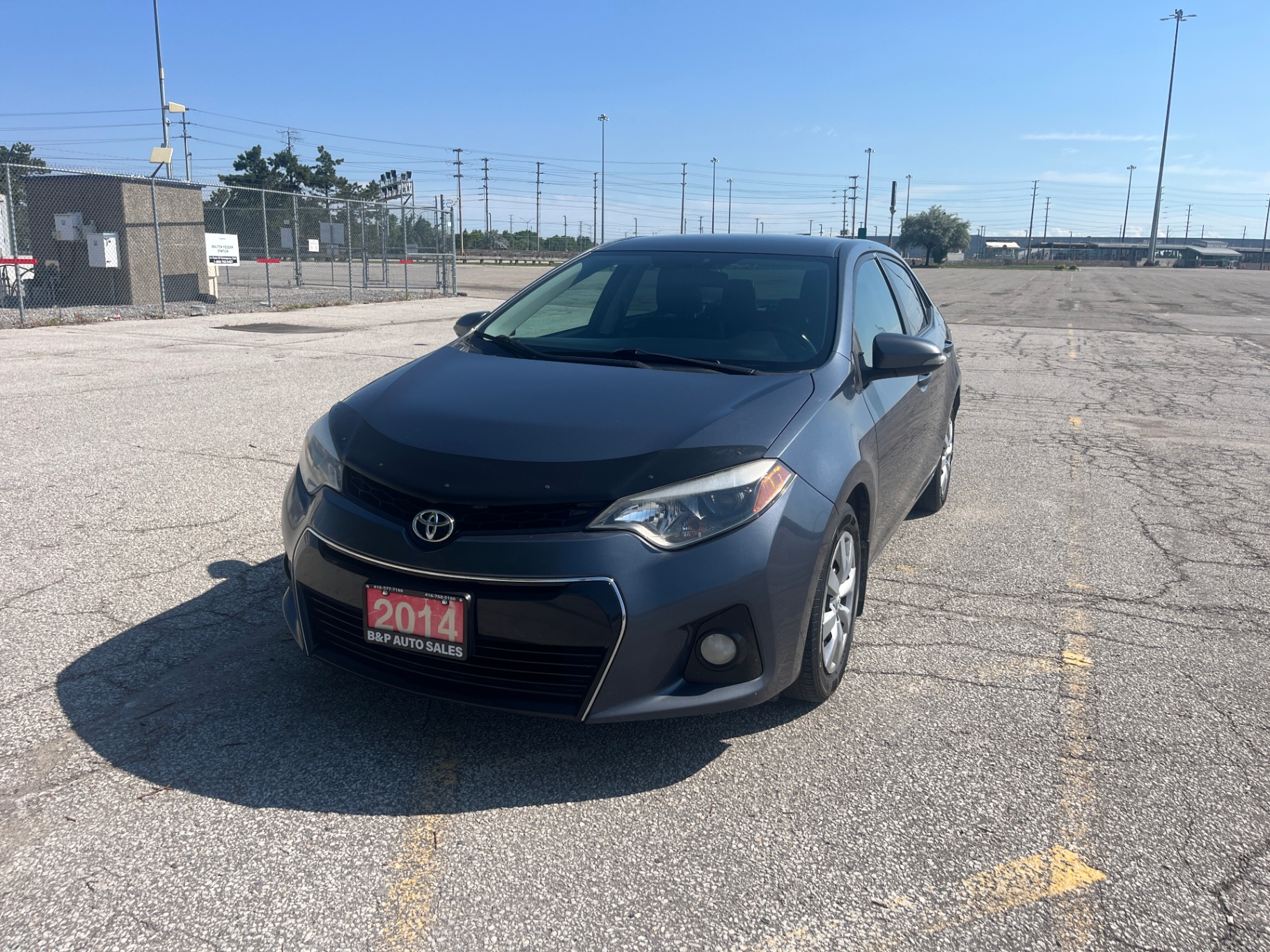 Used 2014 Toyota Corolla Sport in Gray for sale at B&P Auto Sales in Toronto & GTA — photo 2 of 21