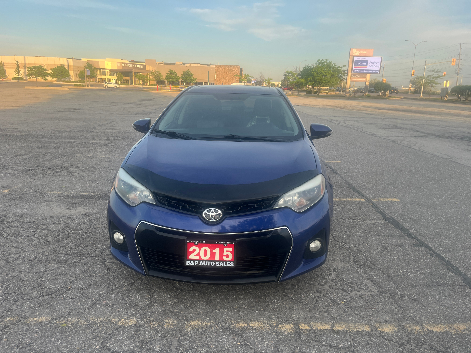 Used 2015 Toyota Corolla Sport in Blue for sale at B&P Auto Sales in Toronto & GTA — photo 3 of 25