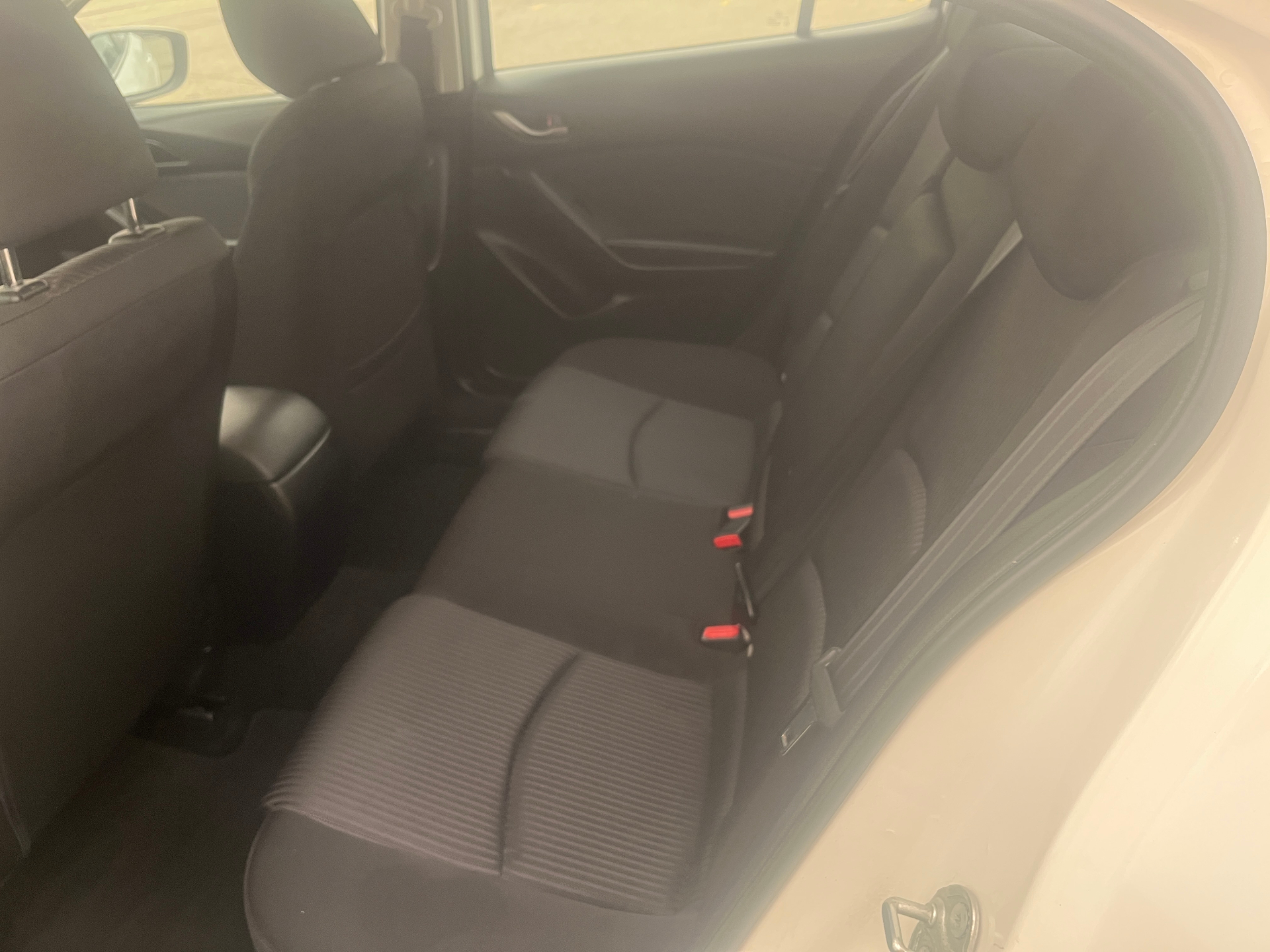 Used 2015 Mazda 3 GS-SKY in White for sale at B&P Auto Sales in Toronto & GTA — photo 20 of 25