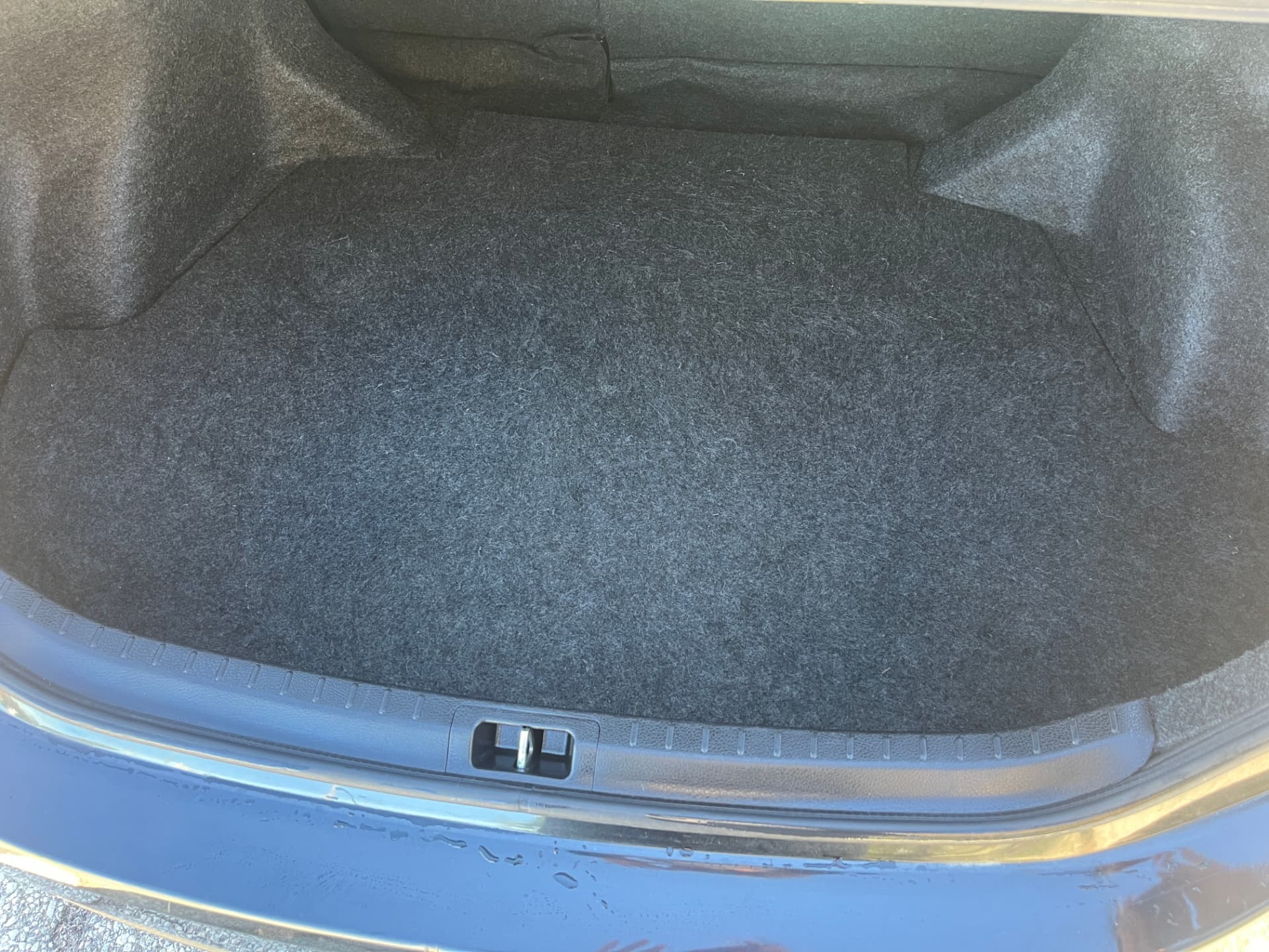 Used 2018 Toyota Corolla LE in Black for sale at B&P Auto Sales in Toronto & GTA — photo 20 of 24
