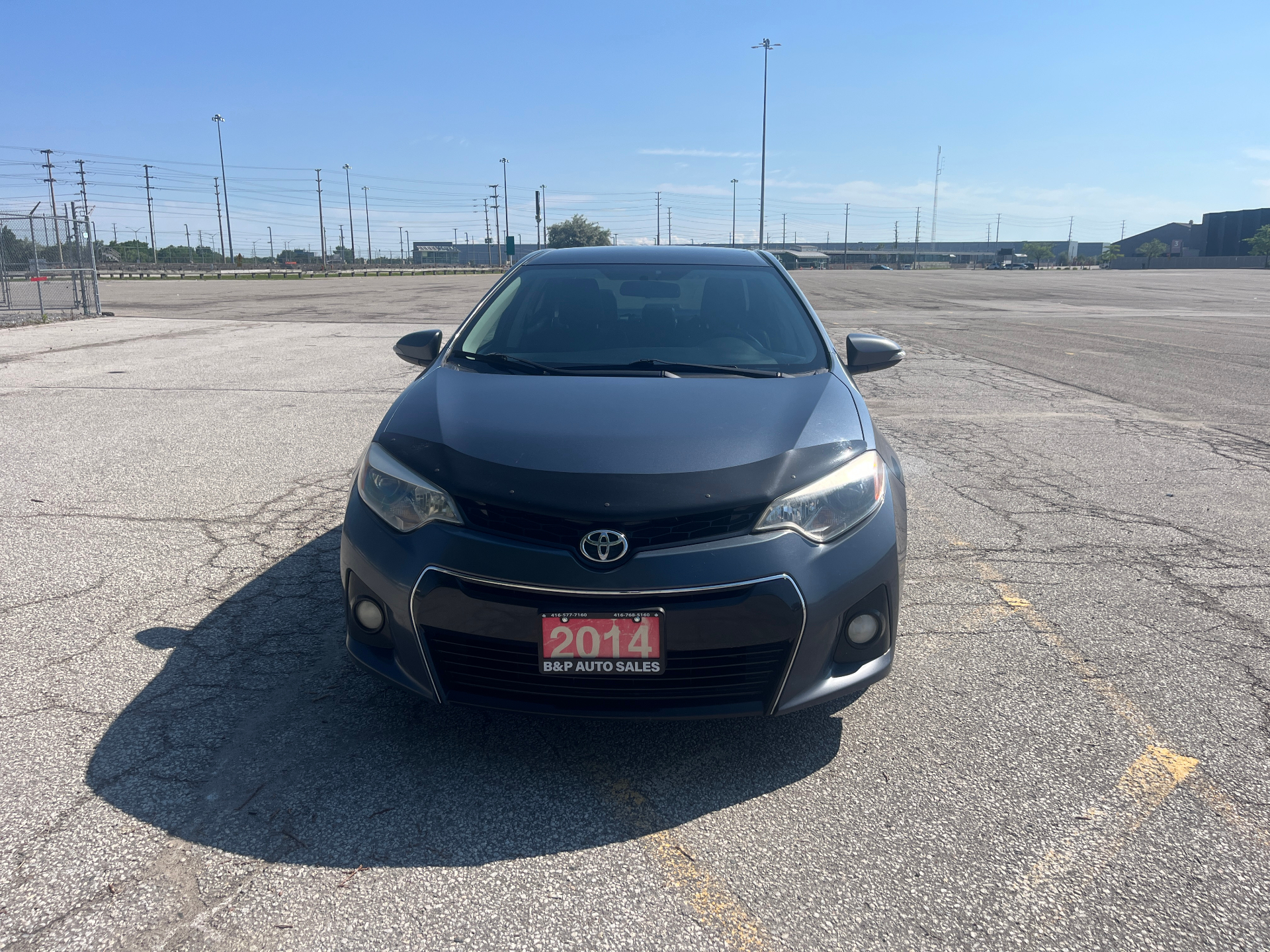 Used 2014 Toyota Corolla Sport in Gray for sale at B&P Auto Sales in Toronto & GTA — photo 3 of 21