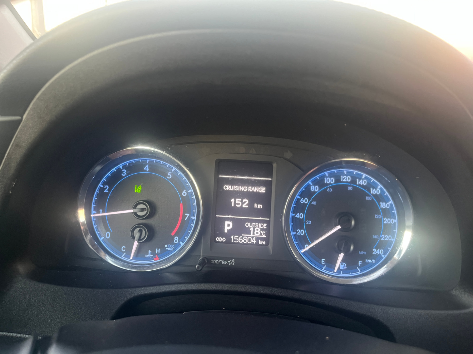 Used 2017 Toyota Corolla LE in Gray for sale at B&P Auto Sales in Toronto & GTA — photo 8 of 23