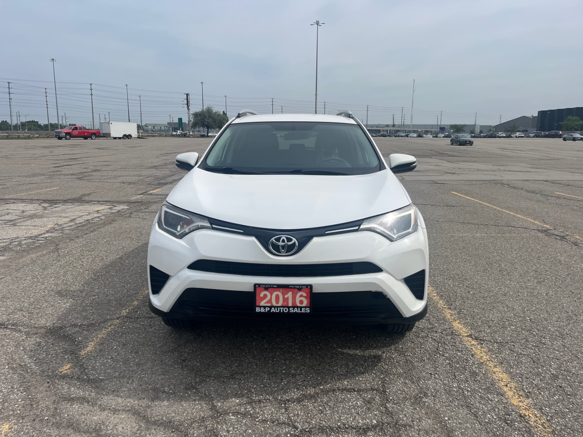 Used 2016 Toyota RAV4 LE in White for sale at B&P Auto Sales in Toronto & GTA — photo 3 of 24