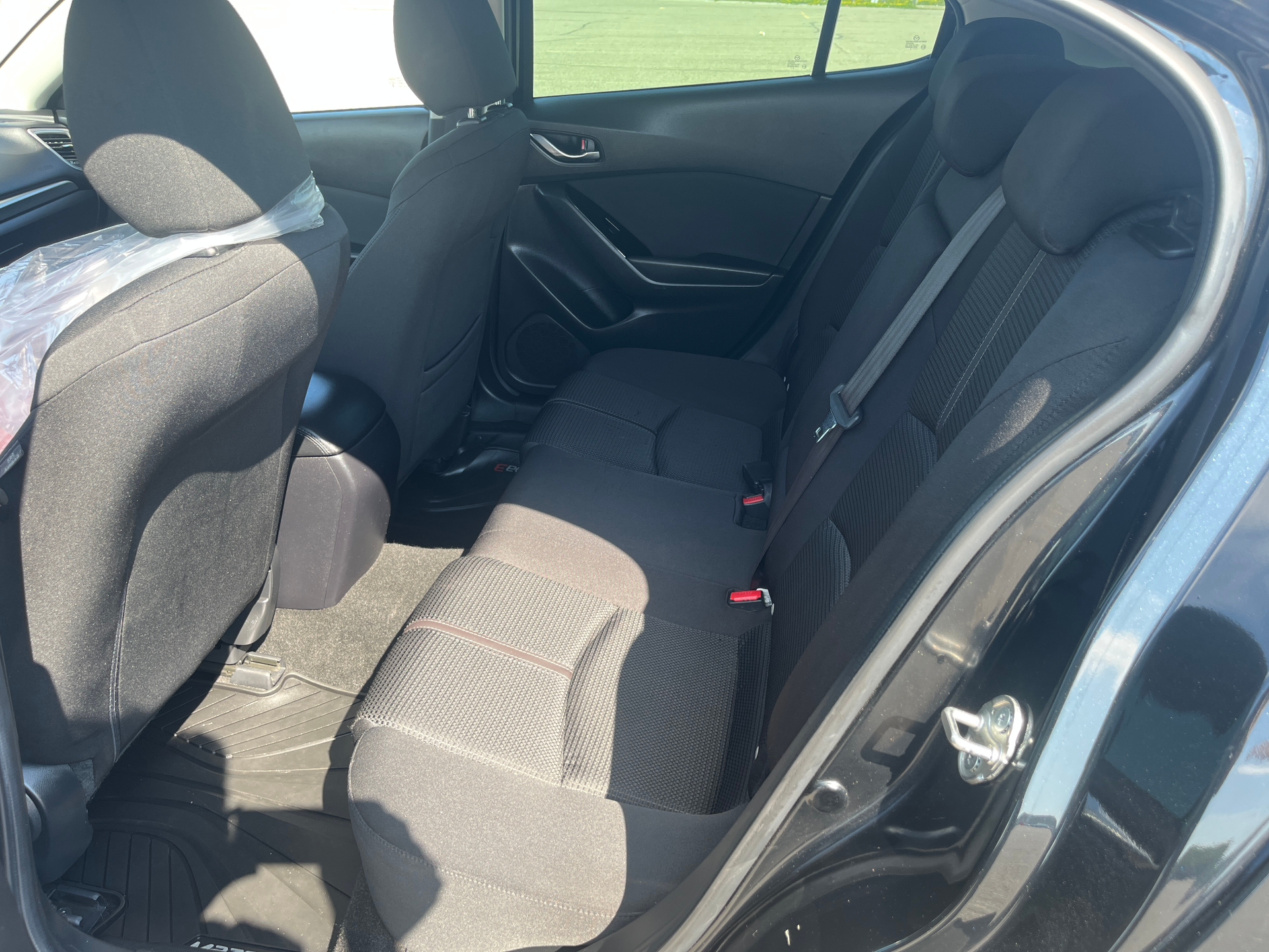 Used 2017 Mazda 3 GS-SKY HB Sport in Black for sale at B&P Auto Sales in Toronto & GTA — photo 19 of 25
