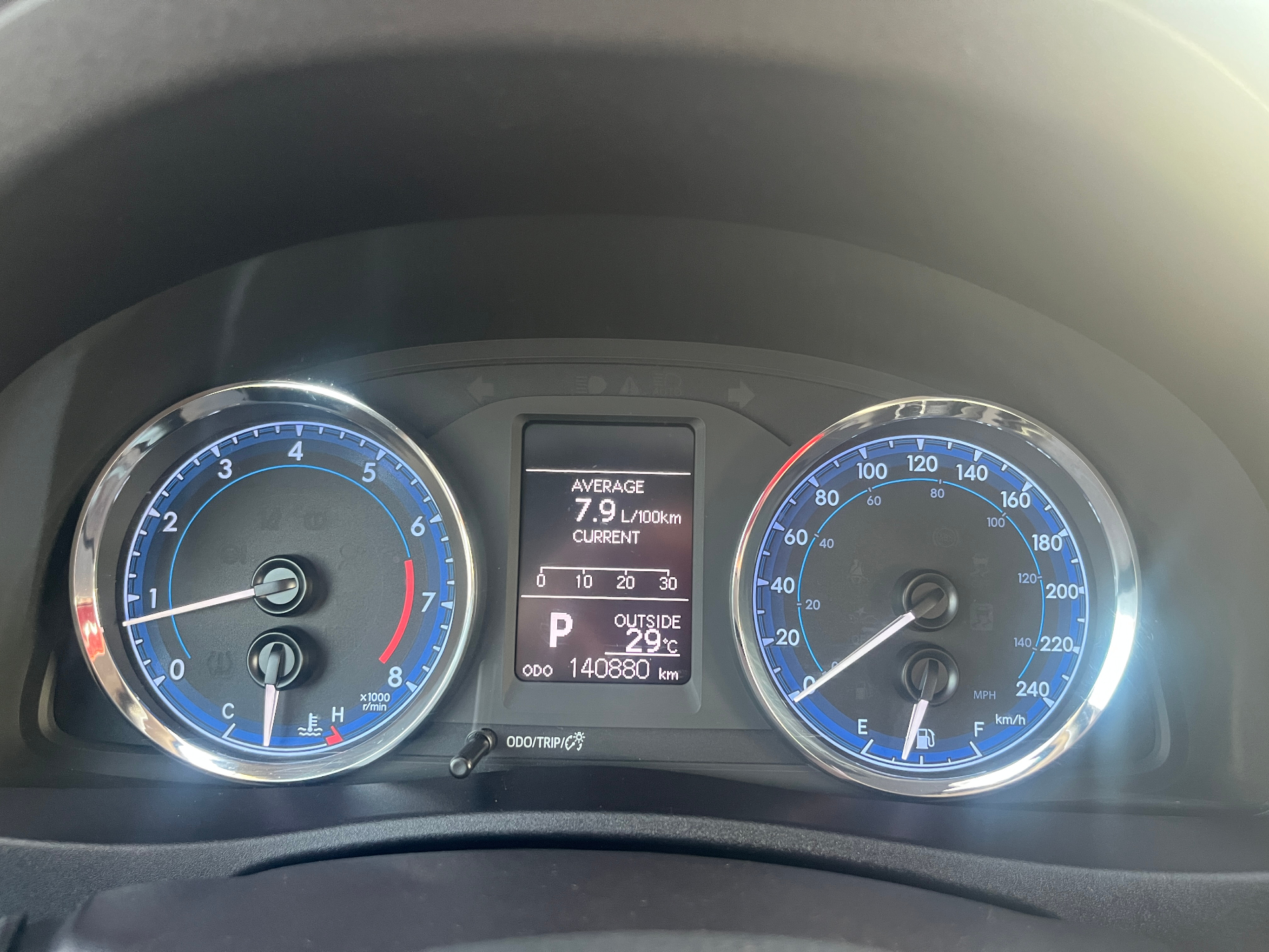 Used 2017 Toyota Corolla LE in Black for sale at B&P Auto Sales in Toronto & GTA — photo 9 of 24