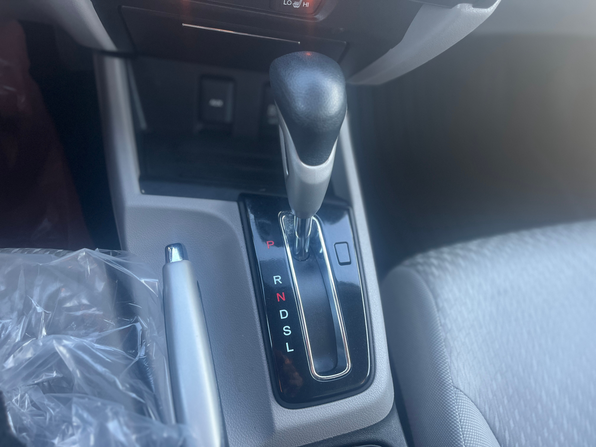 Used 2015 Honda Civic LX in Black for sale at B&P Auto Sales in Toronto & GTA — photo 15 of 23