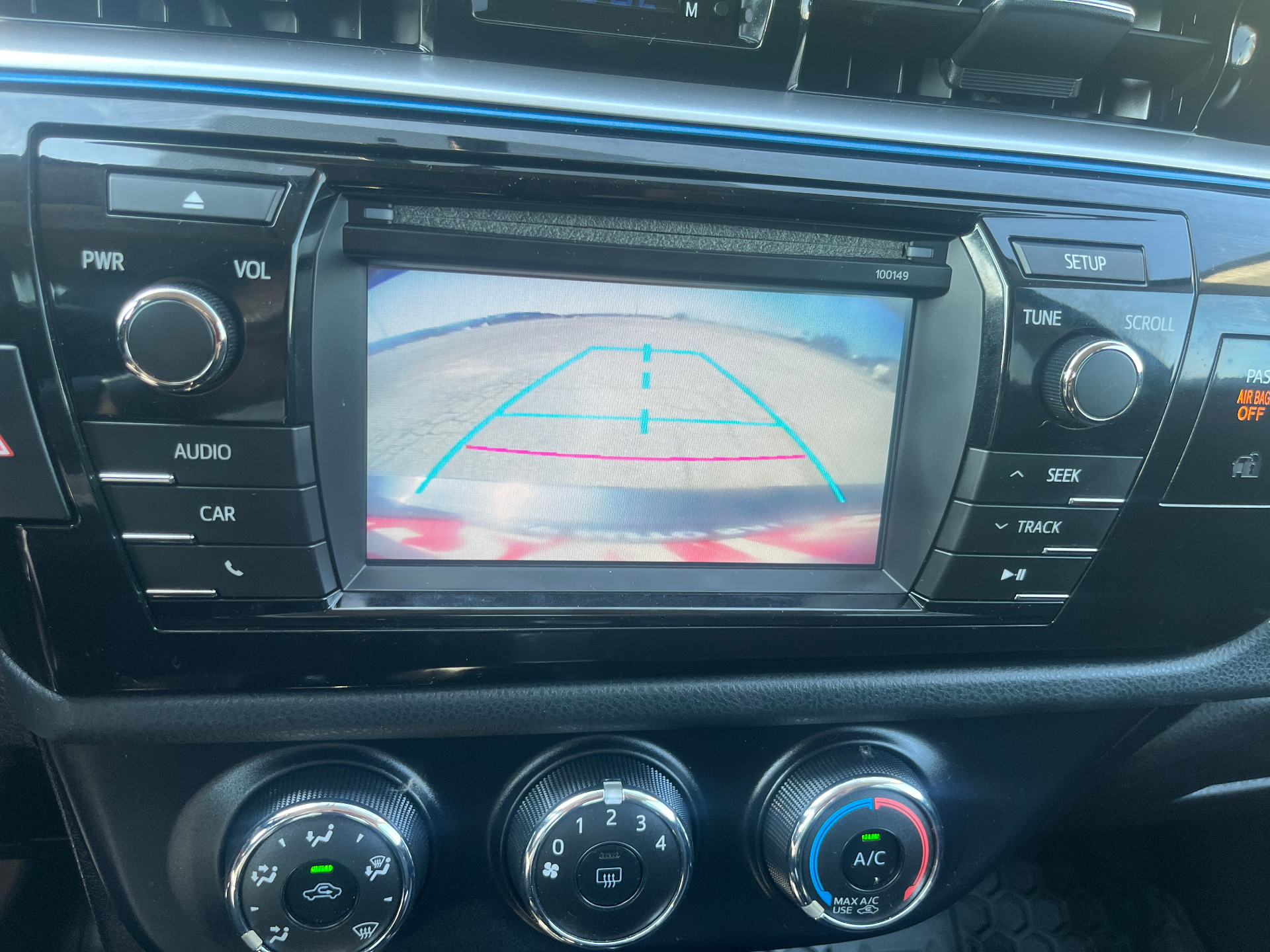 Used 2014 Toyota Corolla Sport in Gray for sale at B&P Auto Sales in Toronto & GTA — photo 18 of 21