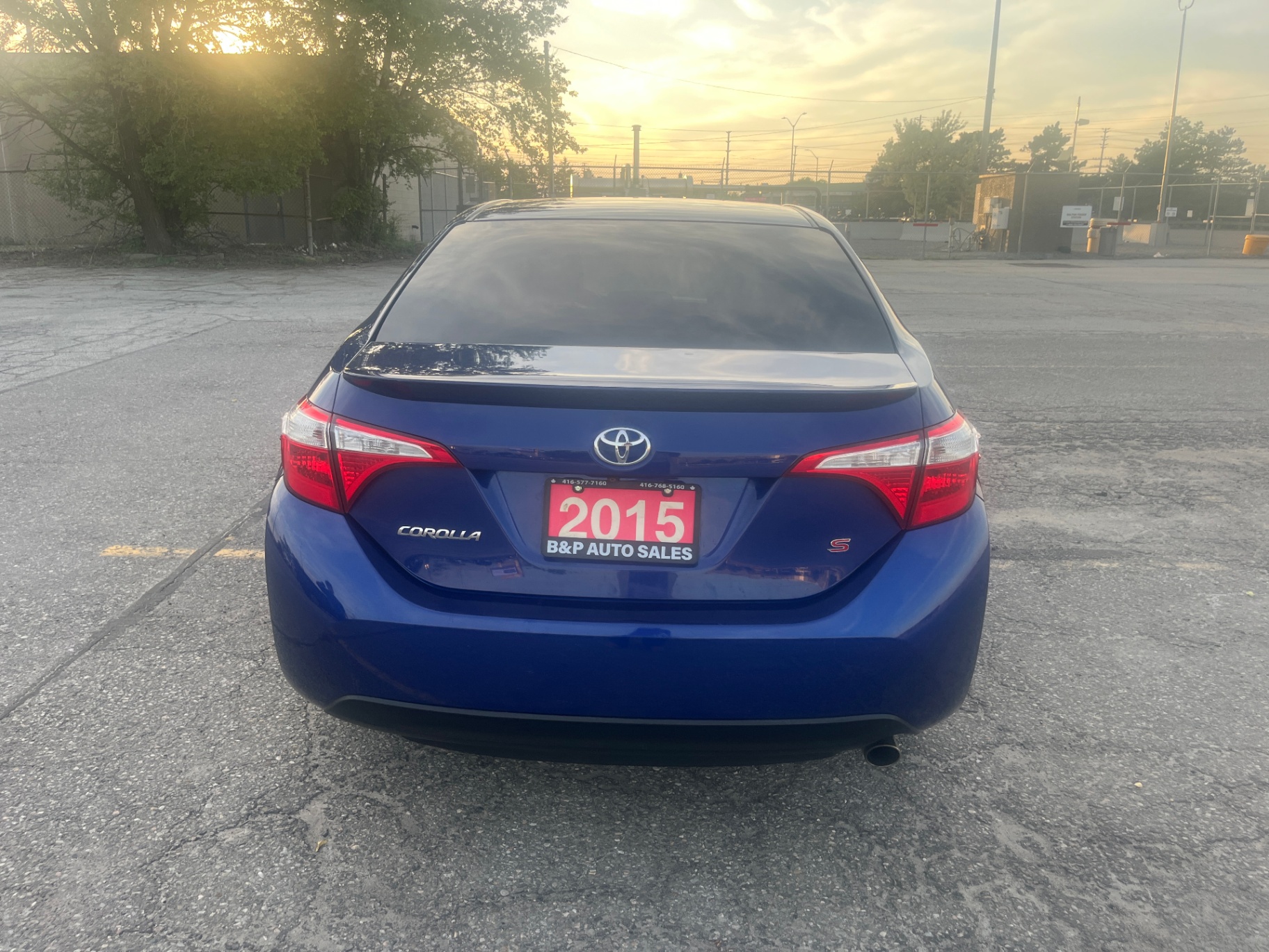 Used 2015 Toyota Corolla Sport in Blue for sale at B&P Auto Sales in Toronto & GTA — photo 6 of 25