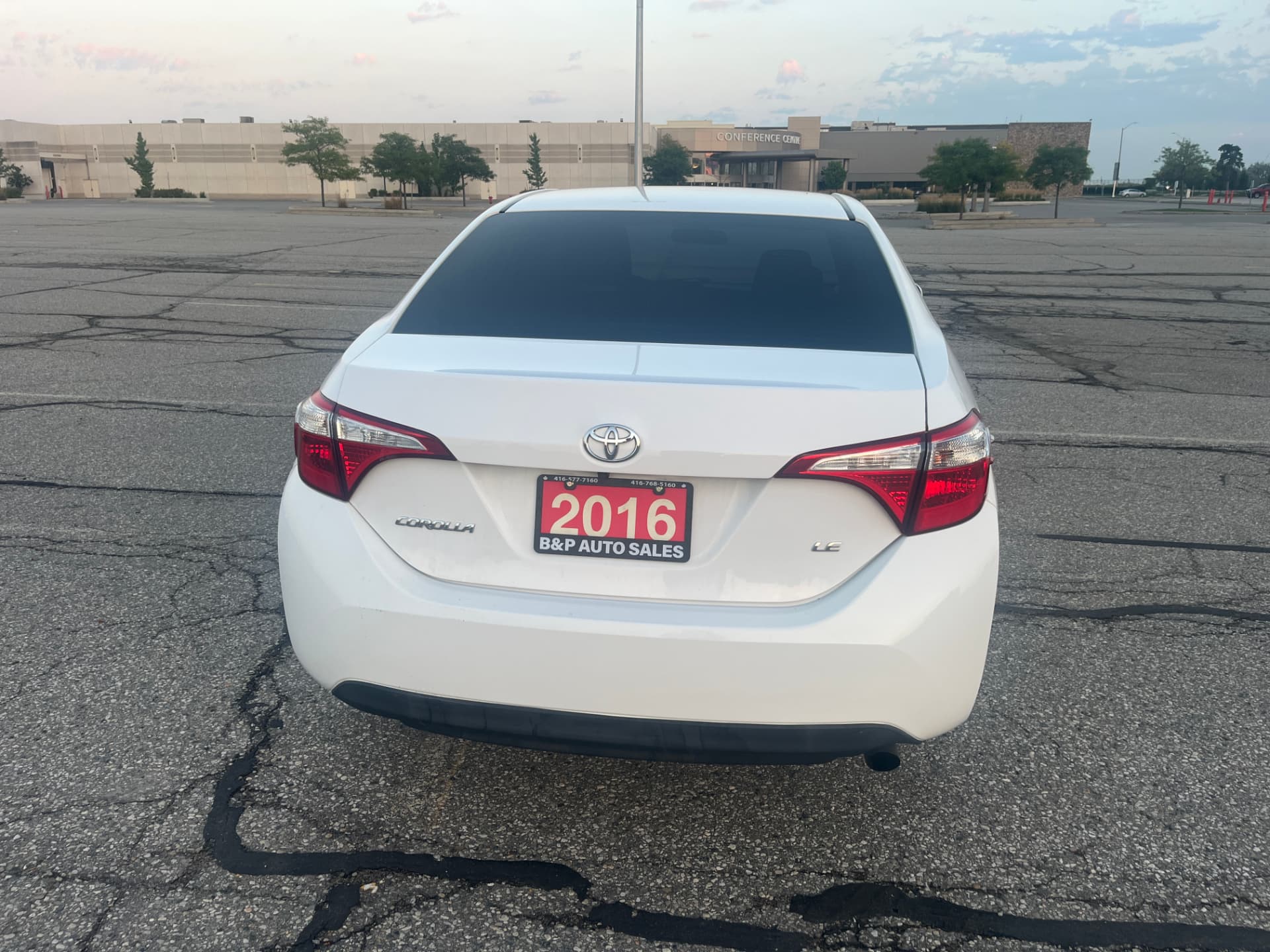 Used 2016 Toyota Corolla LE in White for sale at B&P Auto Sales in Toronto & GTA — photo 5 of 24